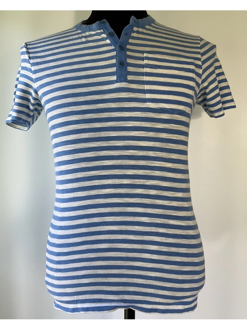Levi's Men's Short Sleeve Mock Neck Striped Pullover Shirt Size Small